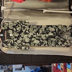 NWT Giulliana Floral Dress